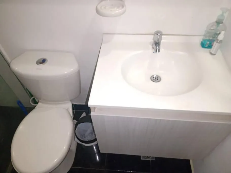 Apartment Hermoso Departamento Con Parqueadero Gratuito Medellin Colombia